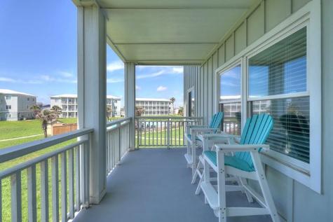 1107 S 11th Street Port Aransas TX 78373