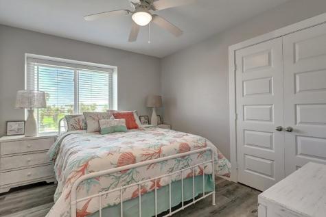 1107 S 11th Street Port Aransas TX 78373