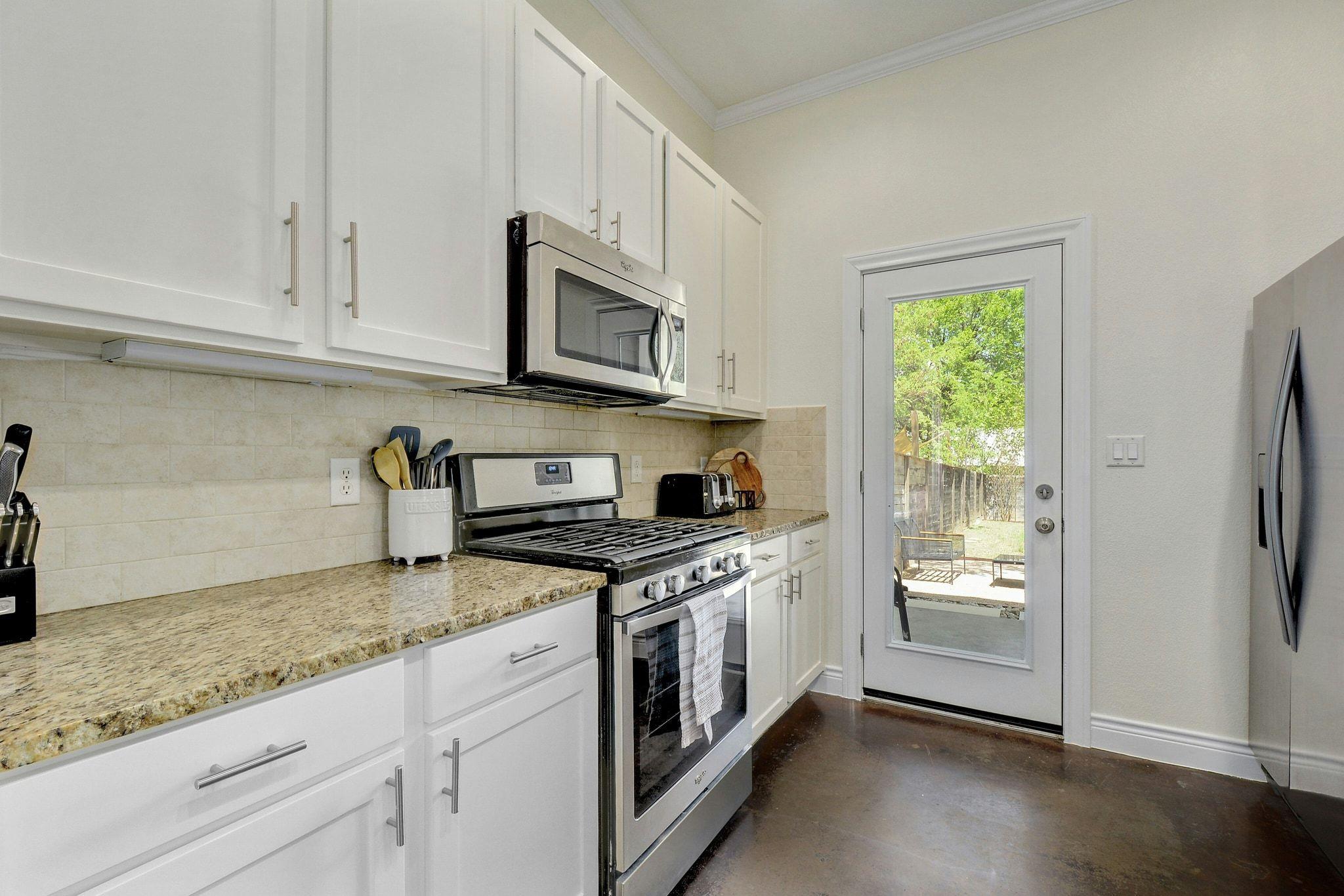 2206 E 14th Street Austin TX 78702