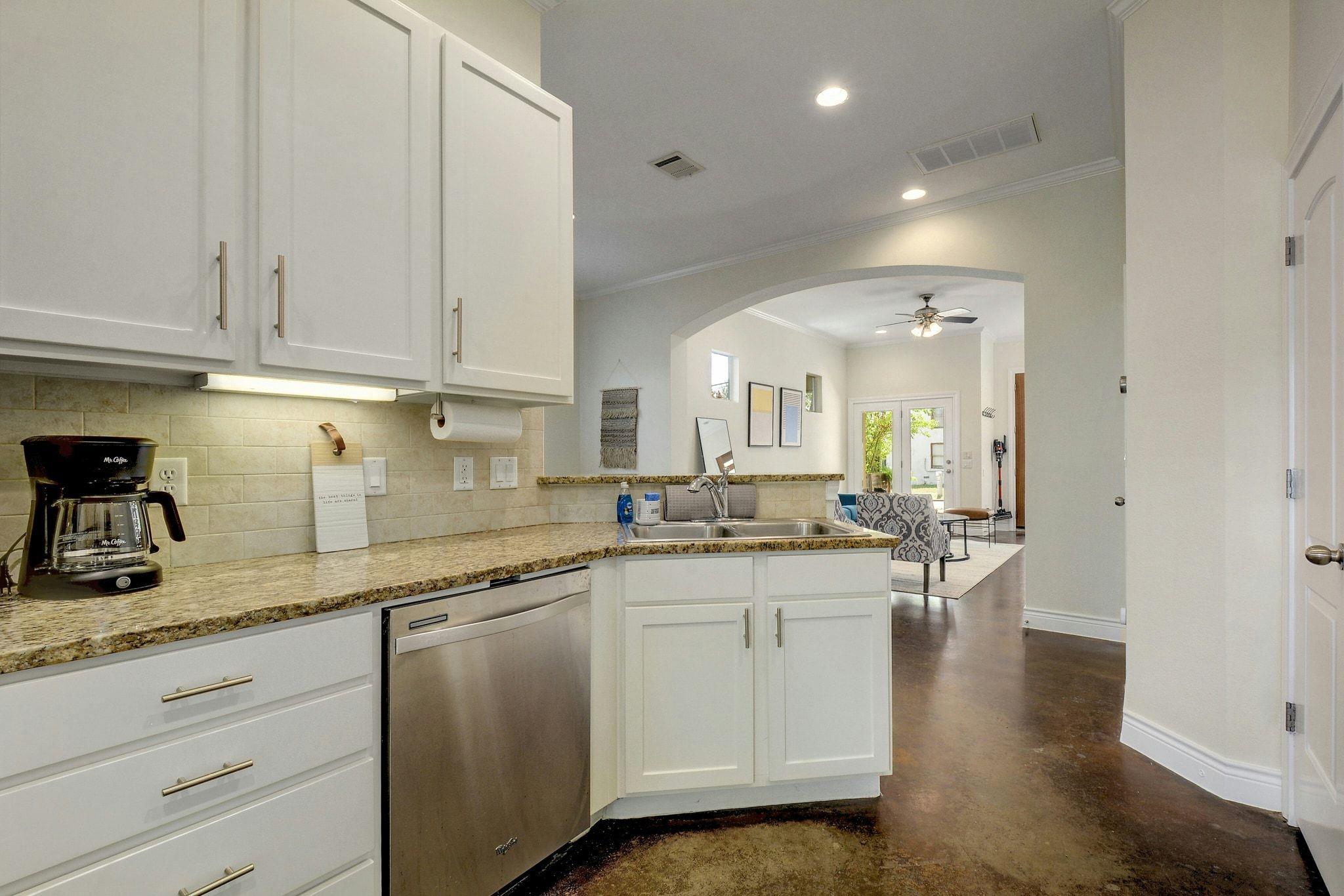2206 E 14th Street Austin TX 78702