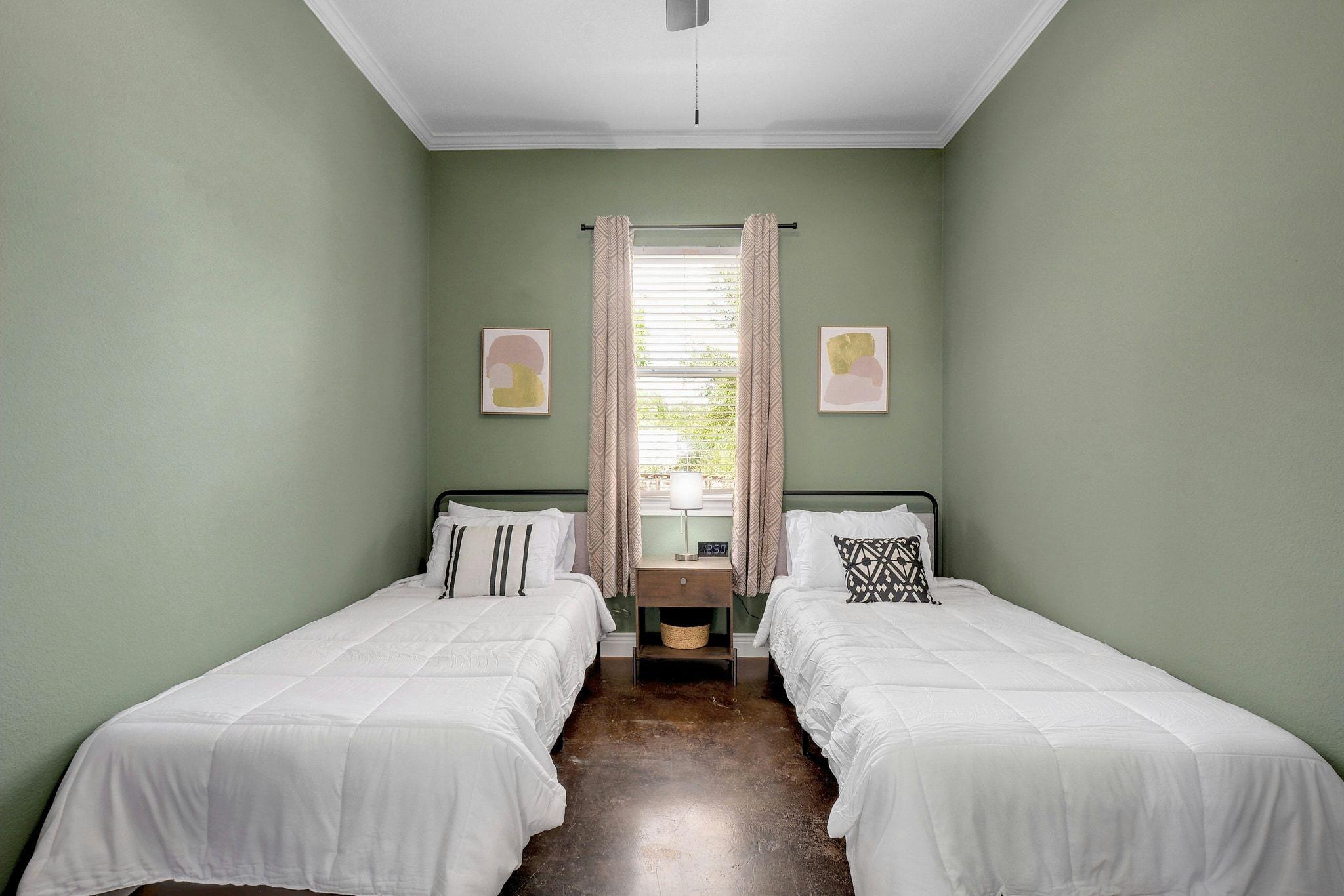2206 E 14th Street Austin TX 78702