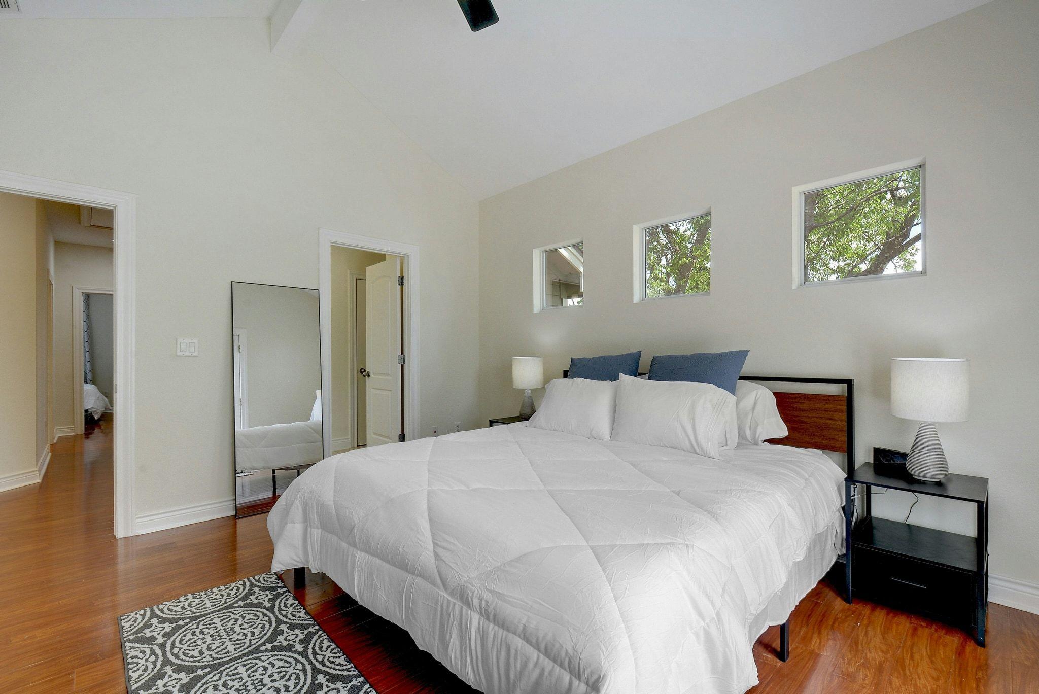 2206 E 14th Street Austin TX 78702