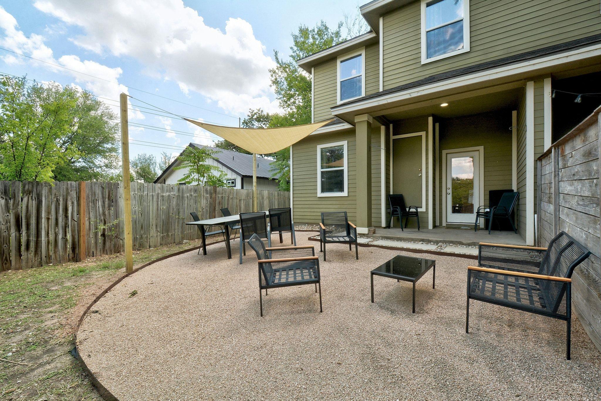 2206 E 14th Street Austin TX 78702