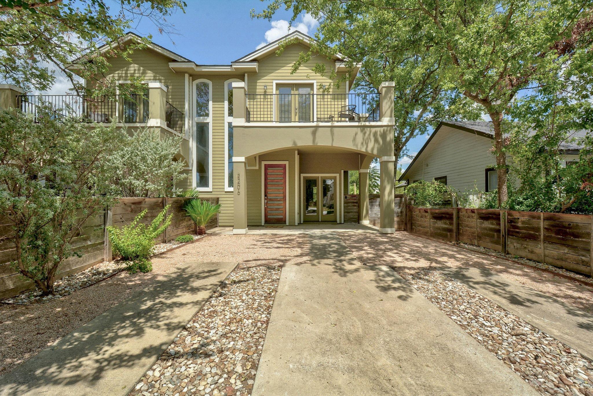2206 E 14th Street Austin TX 78702