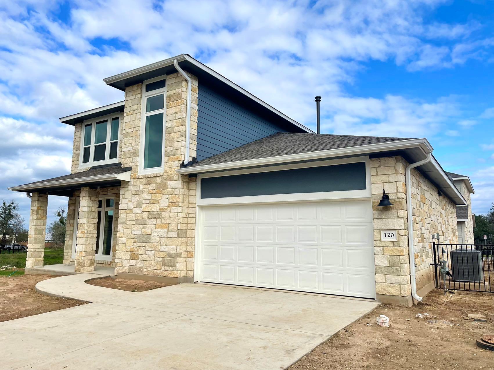 120 Delaware Lane Kyle TX 78640