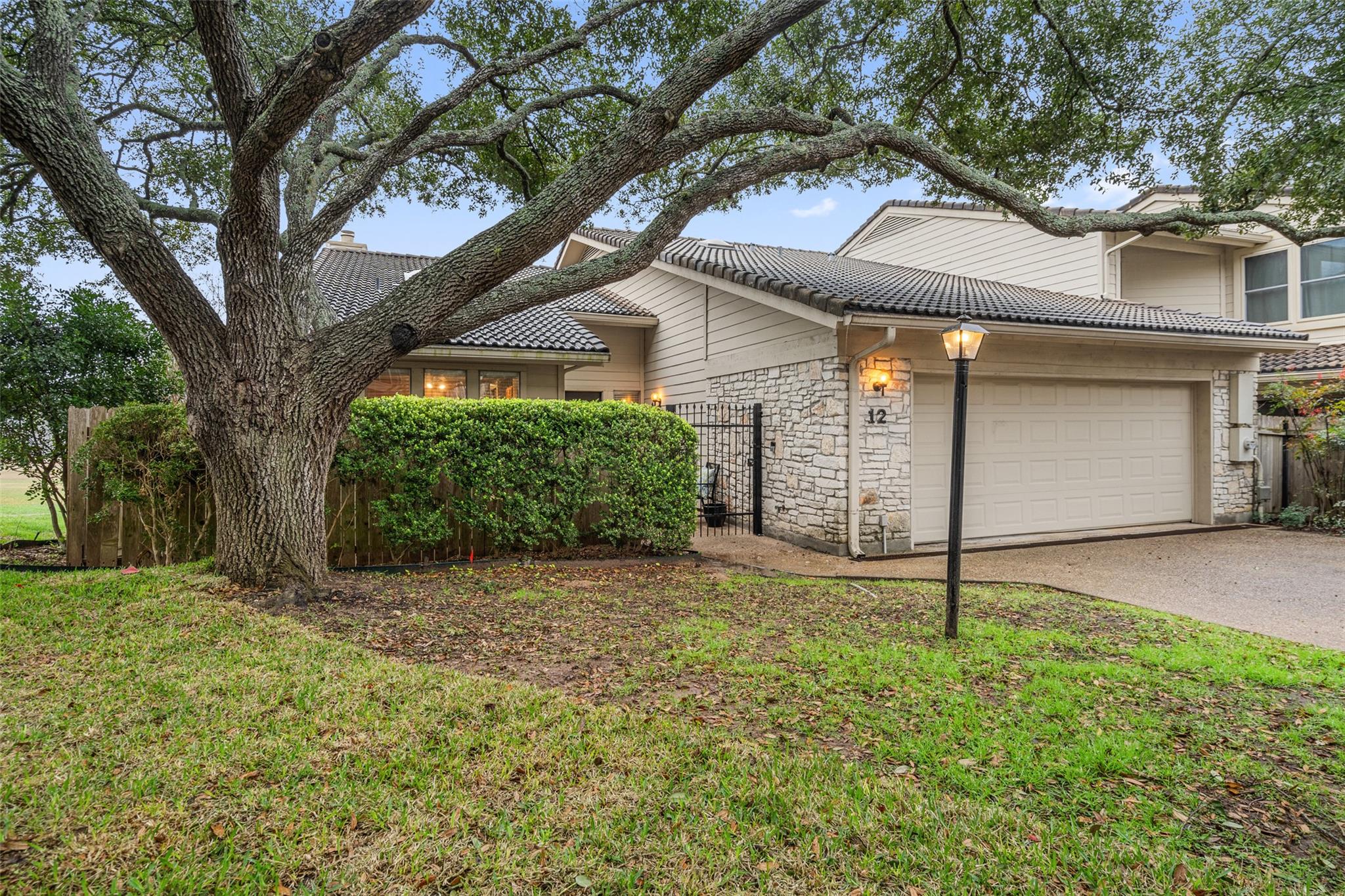 Austin TX, 6820 N Cypress Point, Unit 12