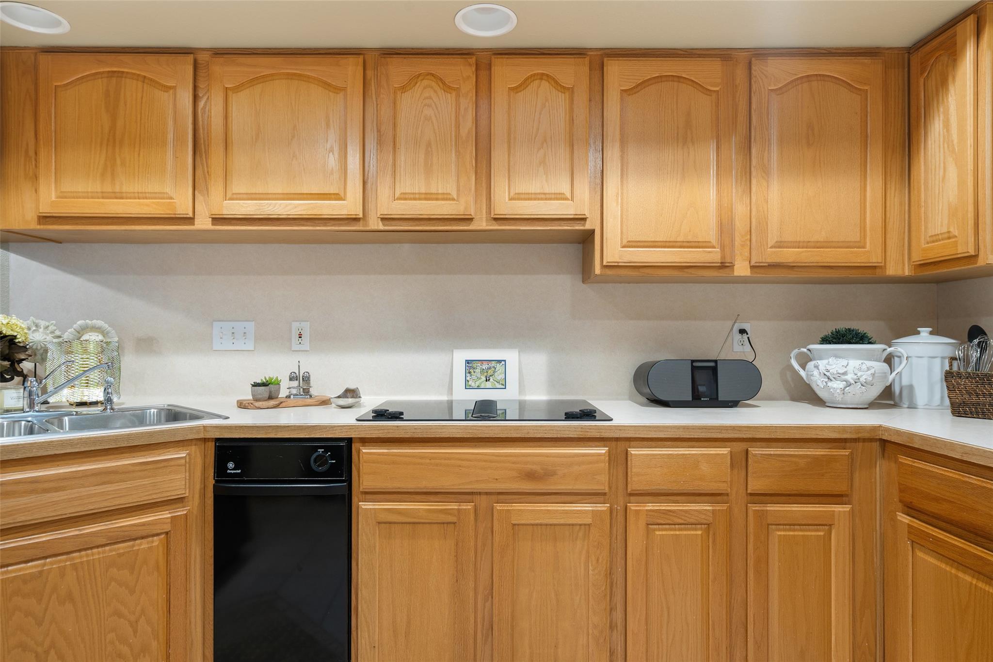 6820 N Cypress Point Austin TX 78746