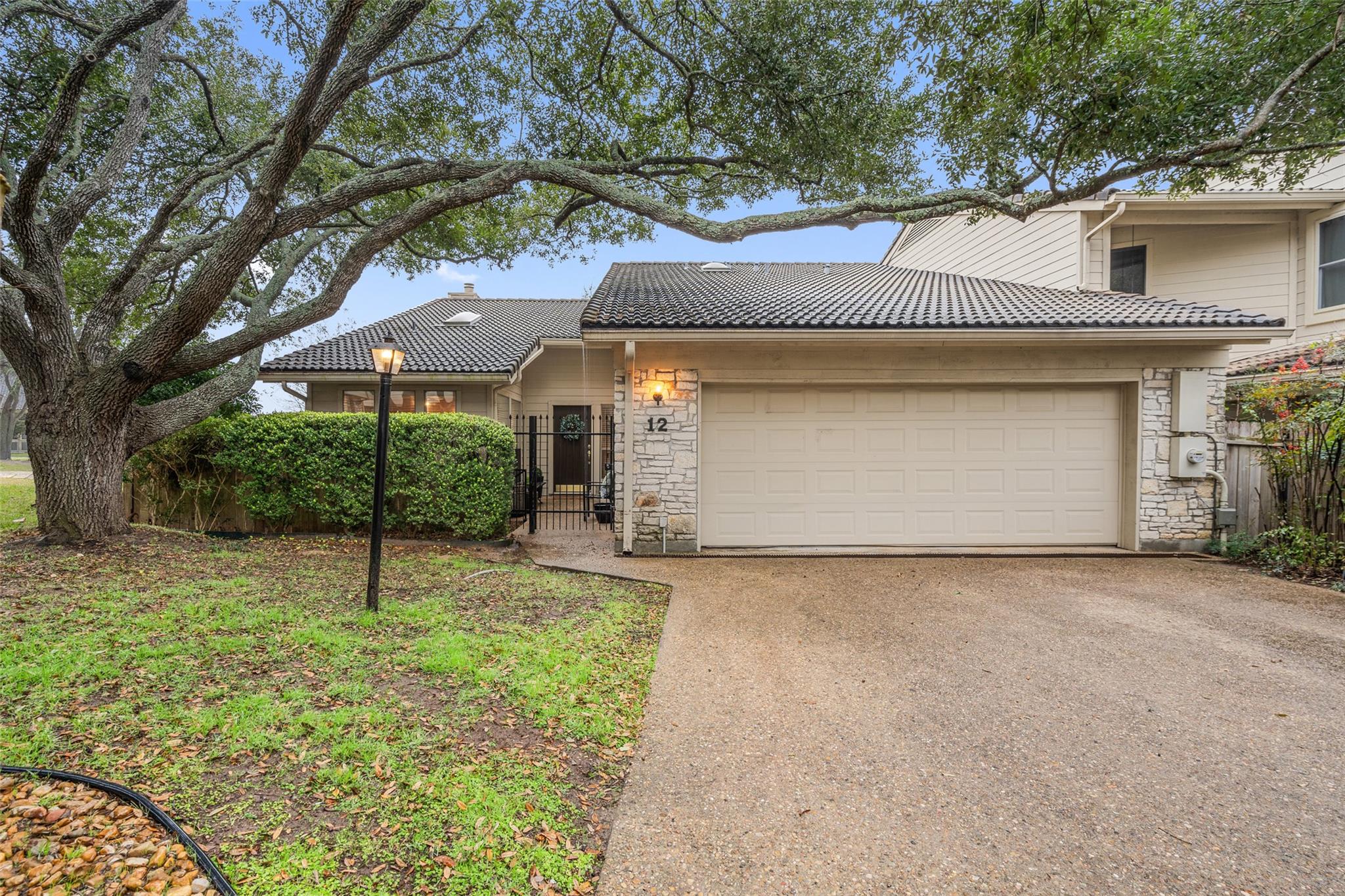 6820 N Cypress Point Austin TX 78746