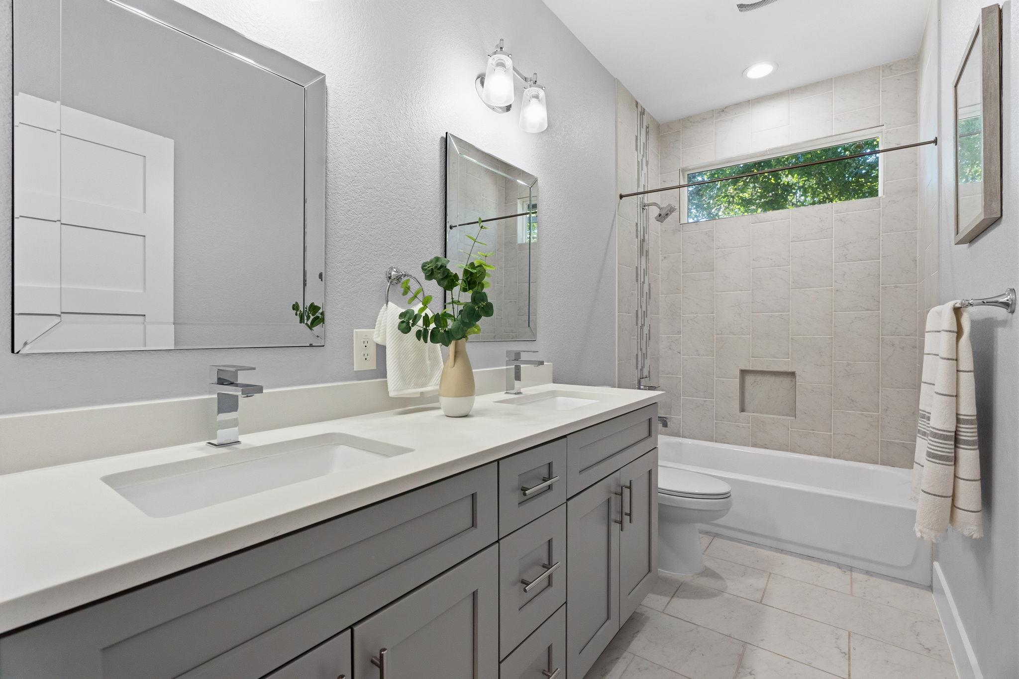 304 Blackson Avenue Austin TX 78752