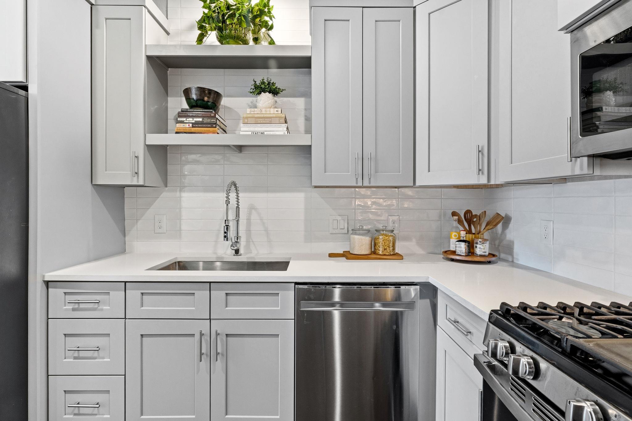 304 Blackson Avenue Austin TX 78752