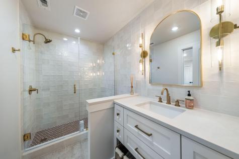 402 Island Drive Horseshoe Bay TX 78657