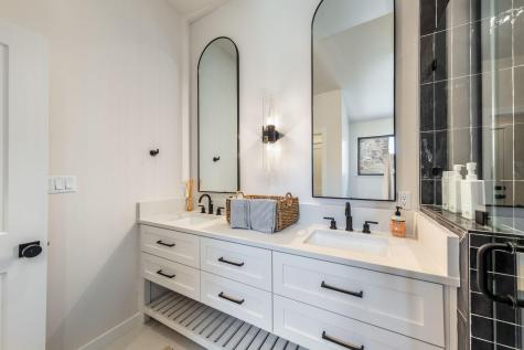 402 Island Drive Horseshoe Bay TX 78657