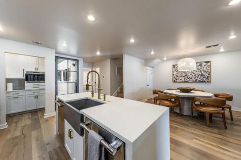 402 Island Drive Horseshoe Bay TX 78657