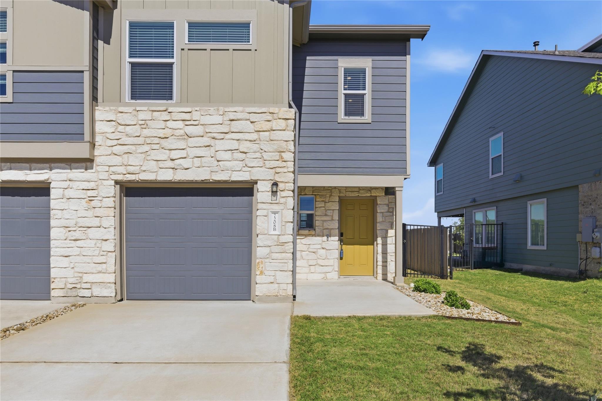 7208 Sparkling Light Drive Del Valle TX 78617