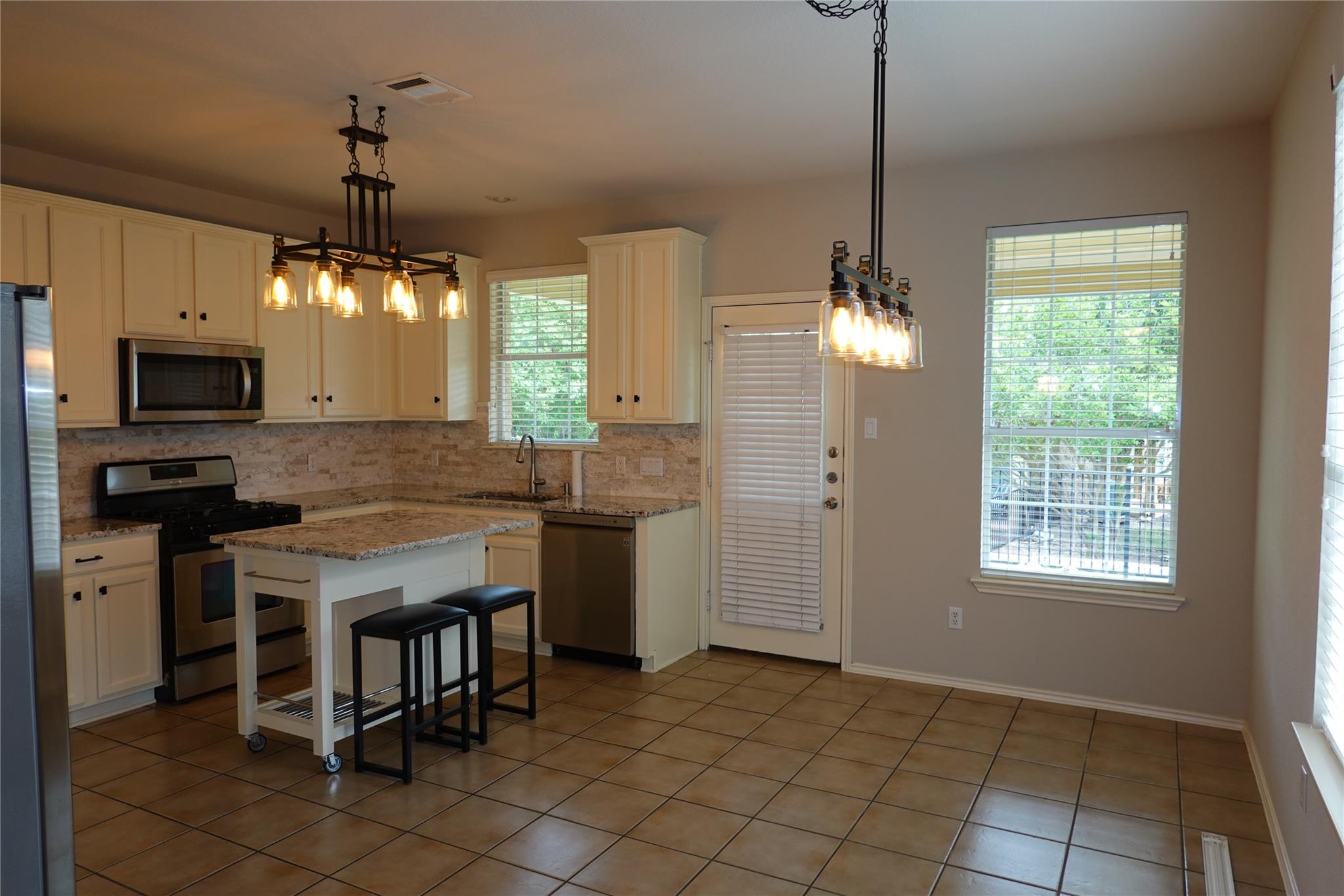 16100 S Great Oaks Drive Round Rock TX 78681