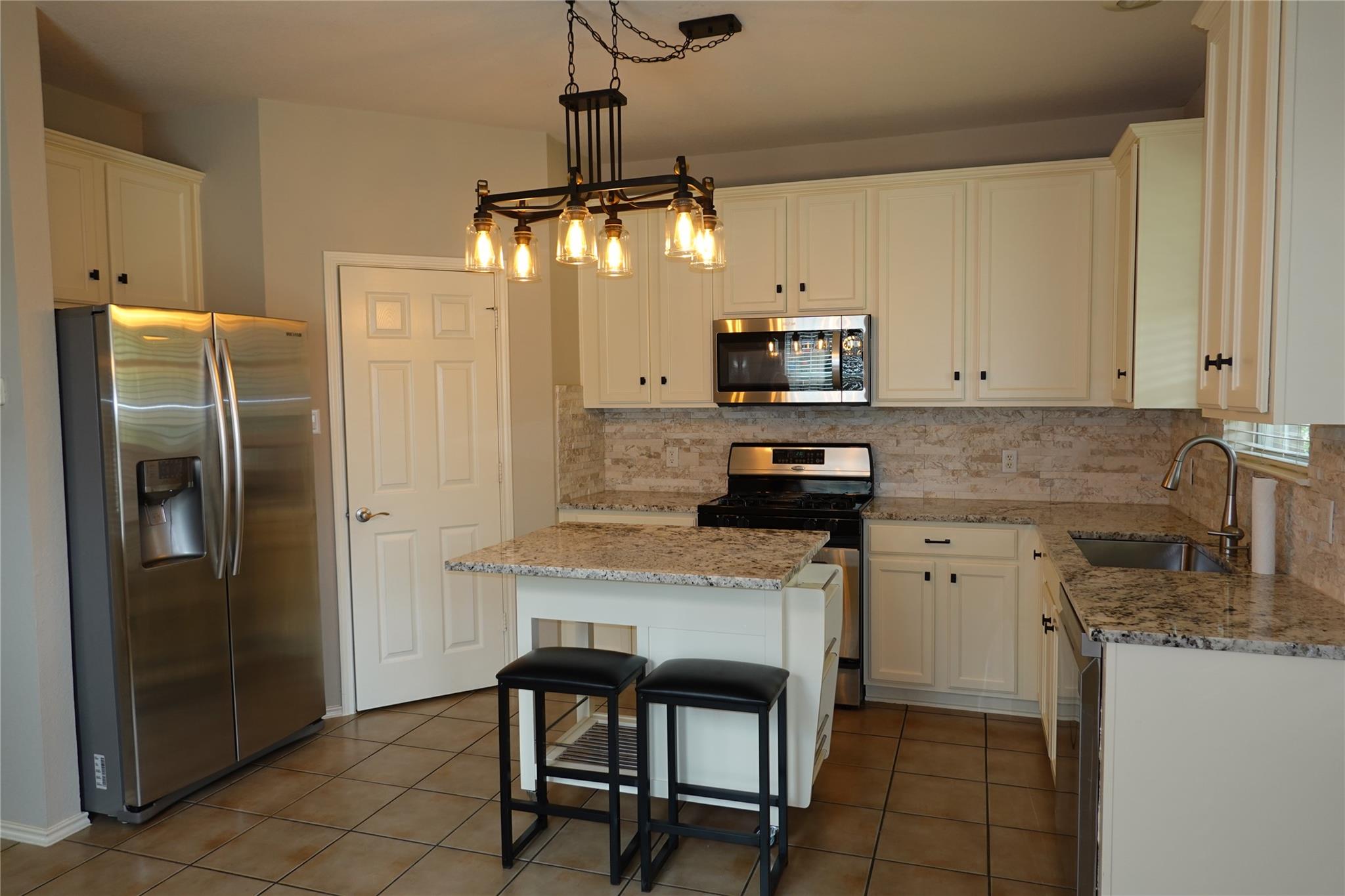 16100 S Great Oaks Drive Round Rock TX 78681