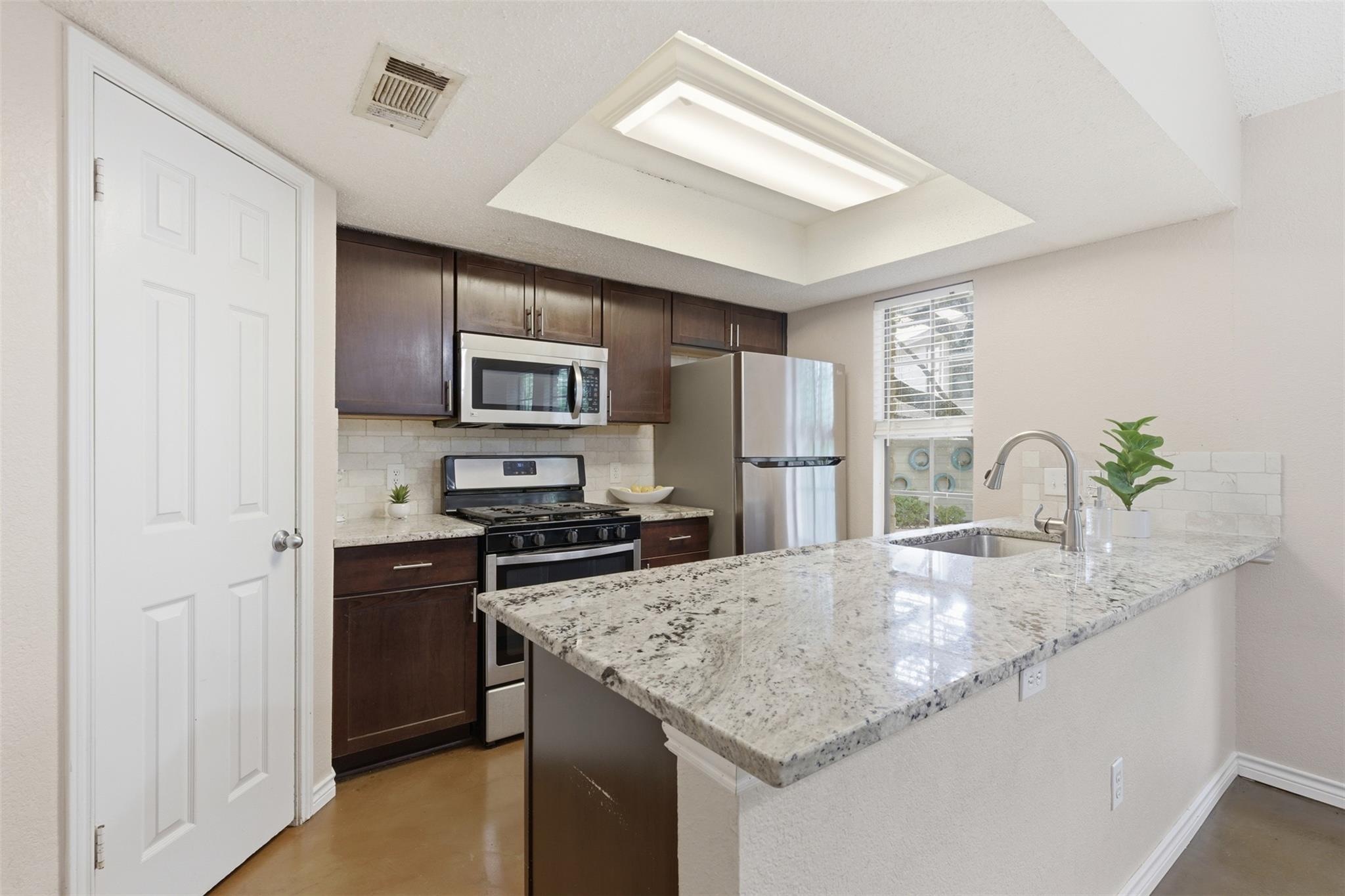 1121 Orchard Park Circle Pflugerville TX 78660