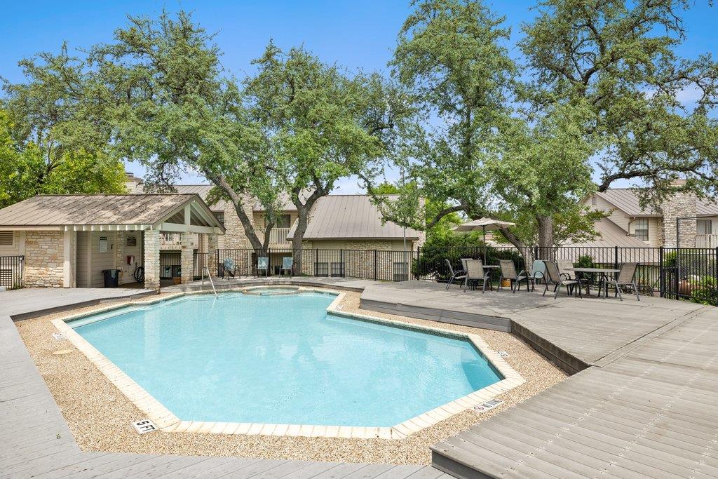 2201 Lakeway Boulevard Lakeway TX 78734