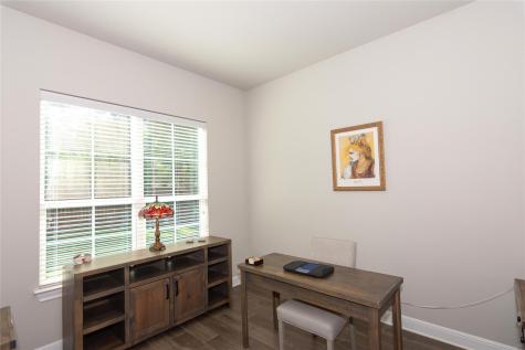 4733 Collins Street Round Rock TX 78681