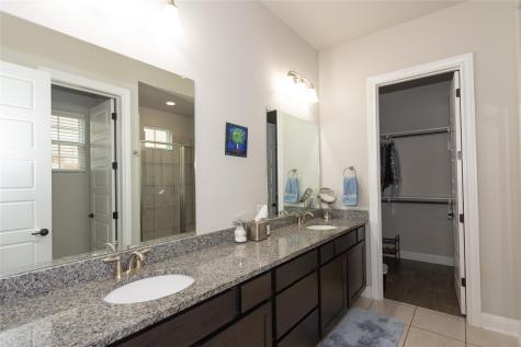 4733 Collins Street Round Rock TX 78681