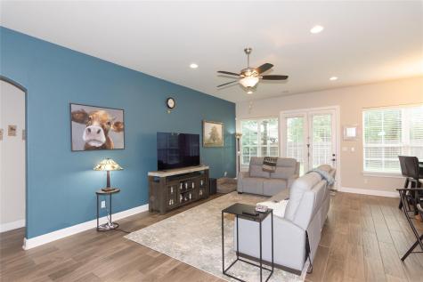 4733 Collins Street Round Rock TX 78681