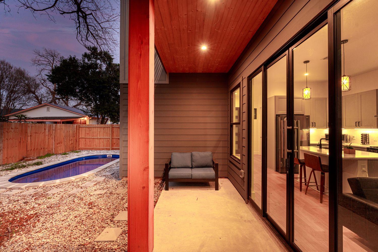 910 Tillery Street Austin TX 78702