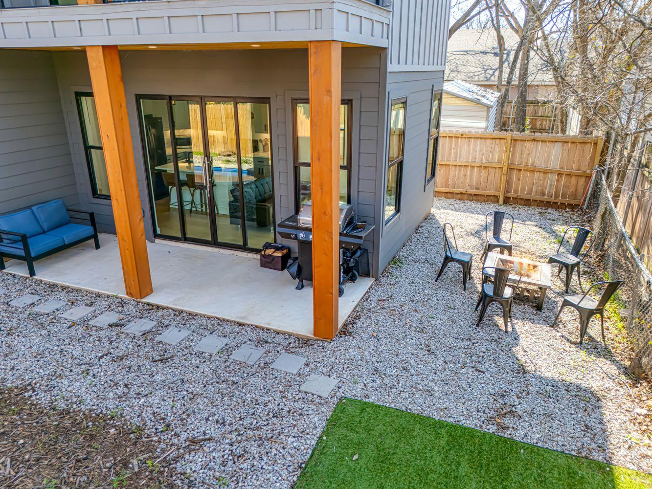 910 Tillery Street Austin TX 78702