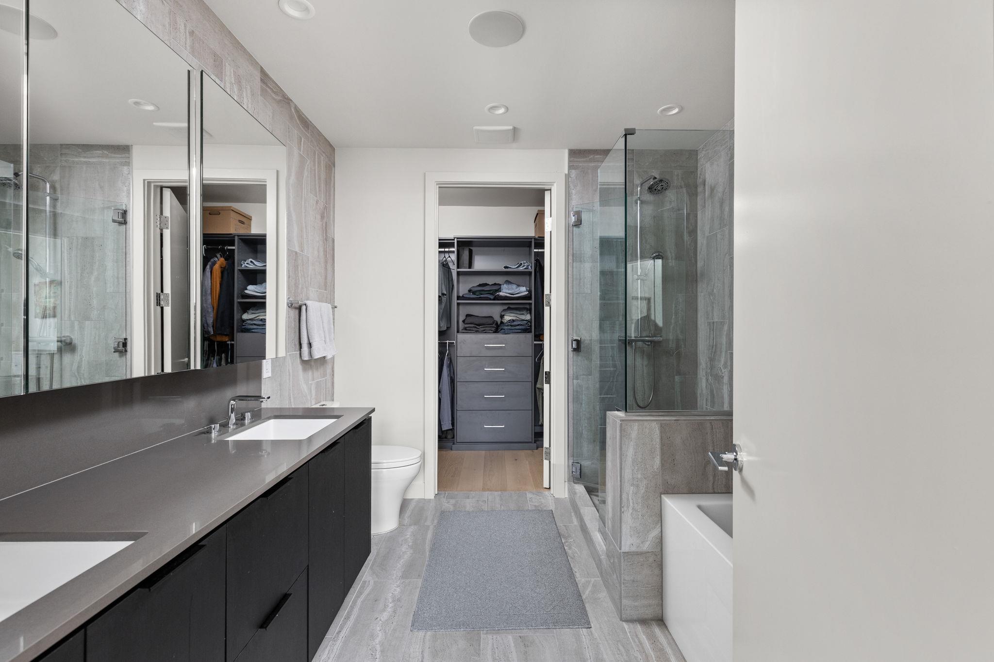44 East Avenue Austin TX 78701