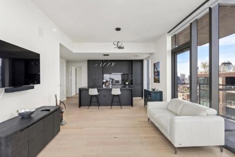 44 East Avenue Austin TX 78701
