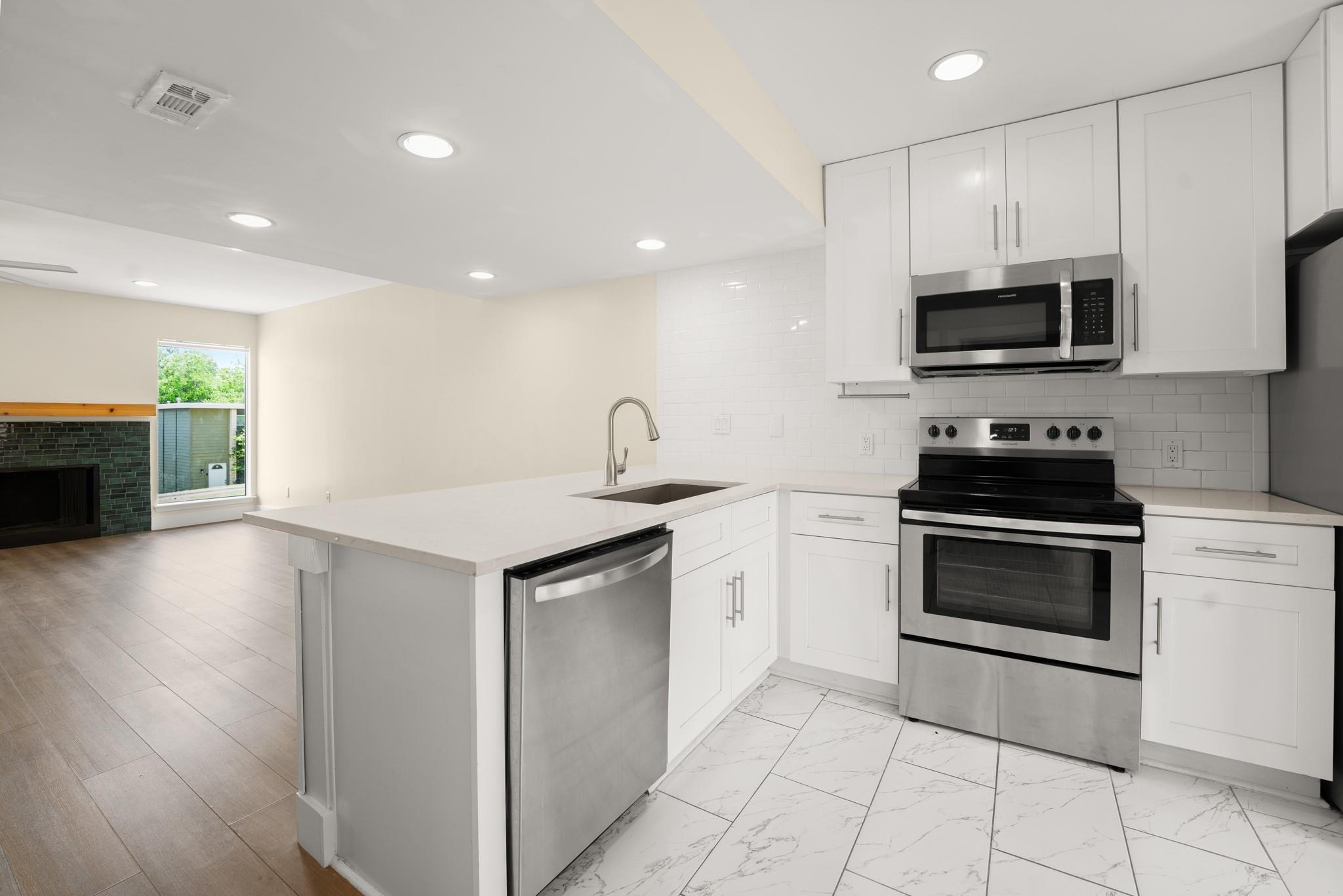 6410 Chimney Creek Circle Austin TX 78723