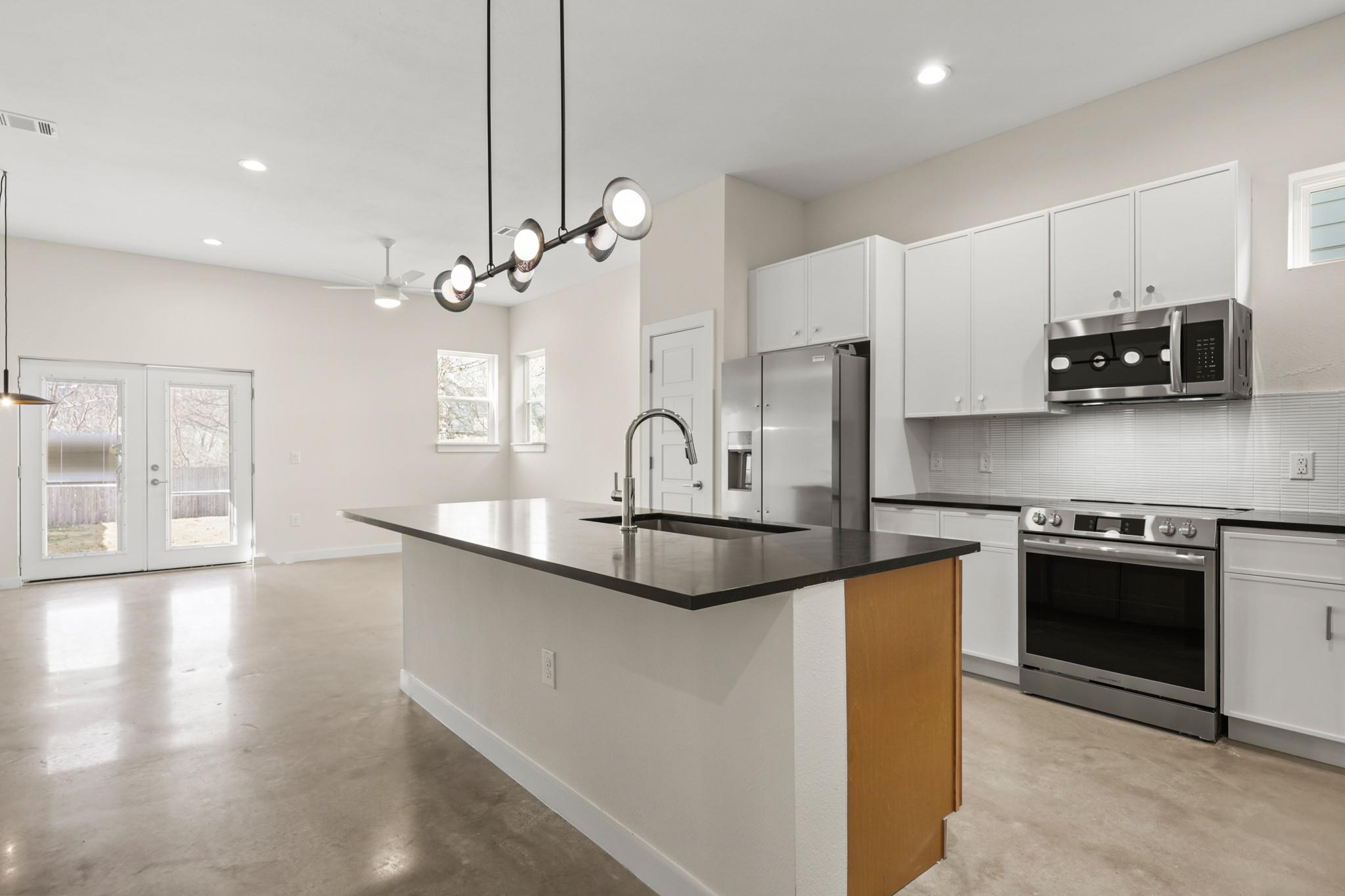 4801 Sara Drive Austin TX 78721