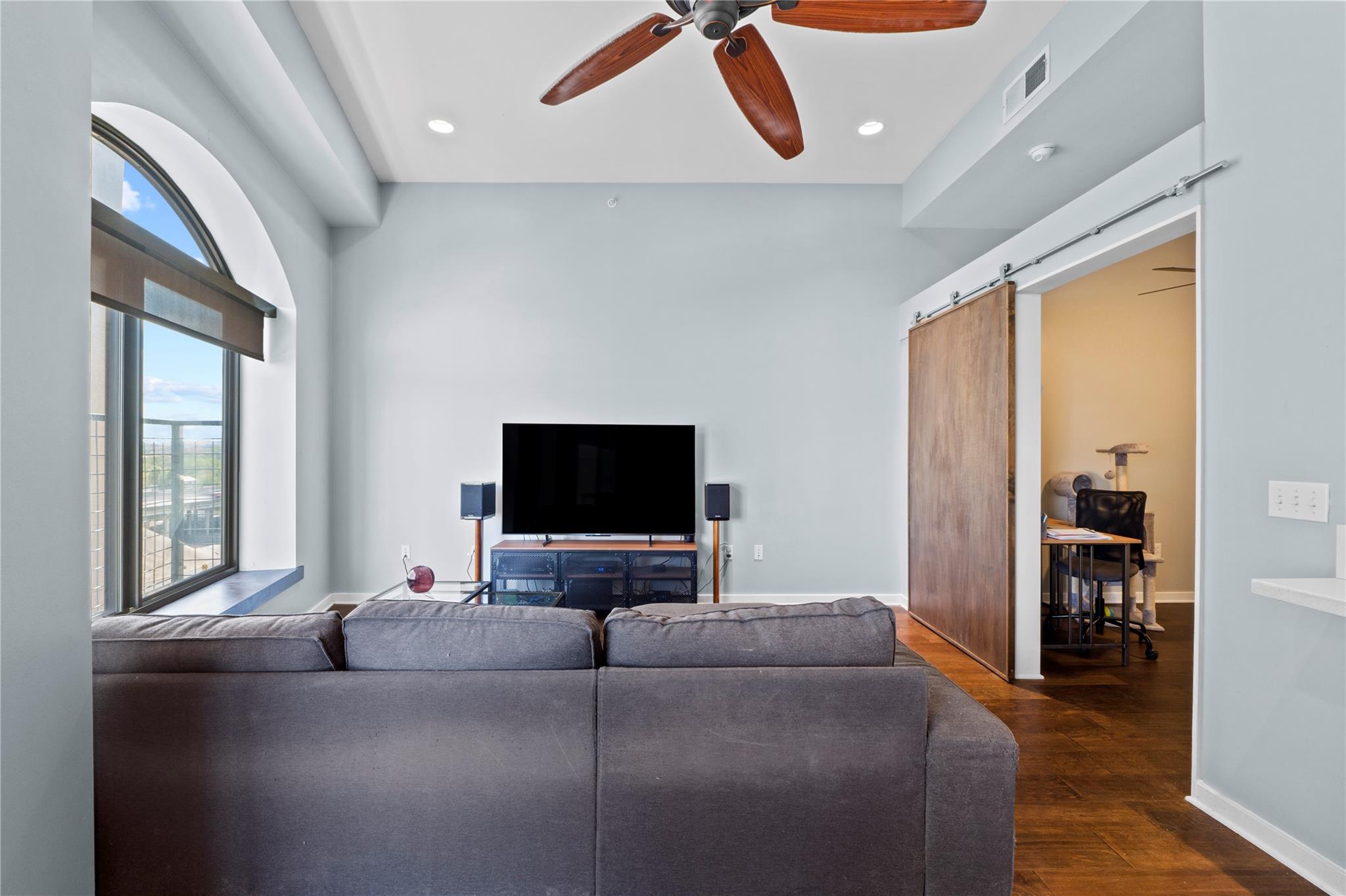 507 Sabine Street Austin TX 78701