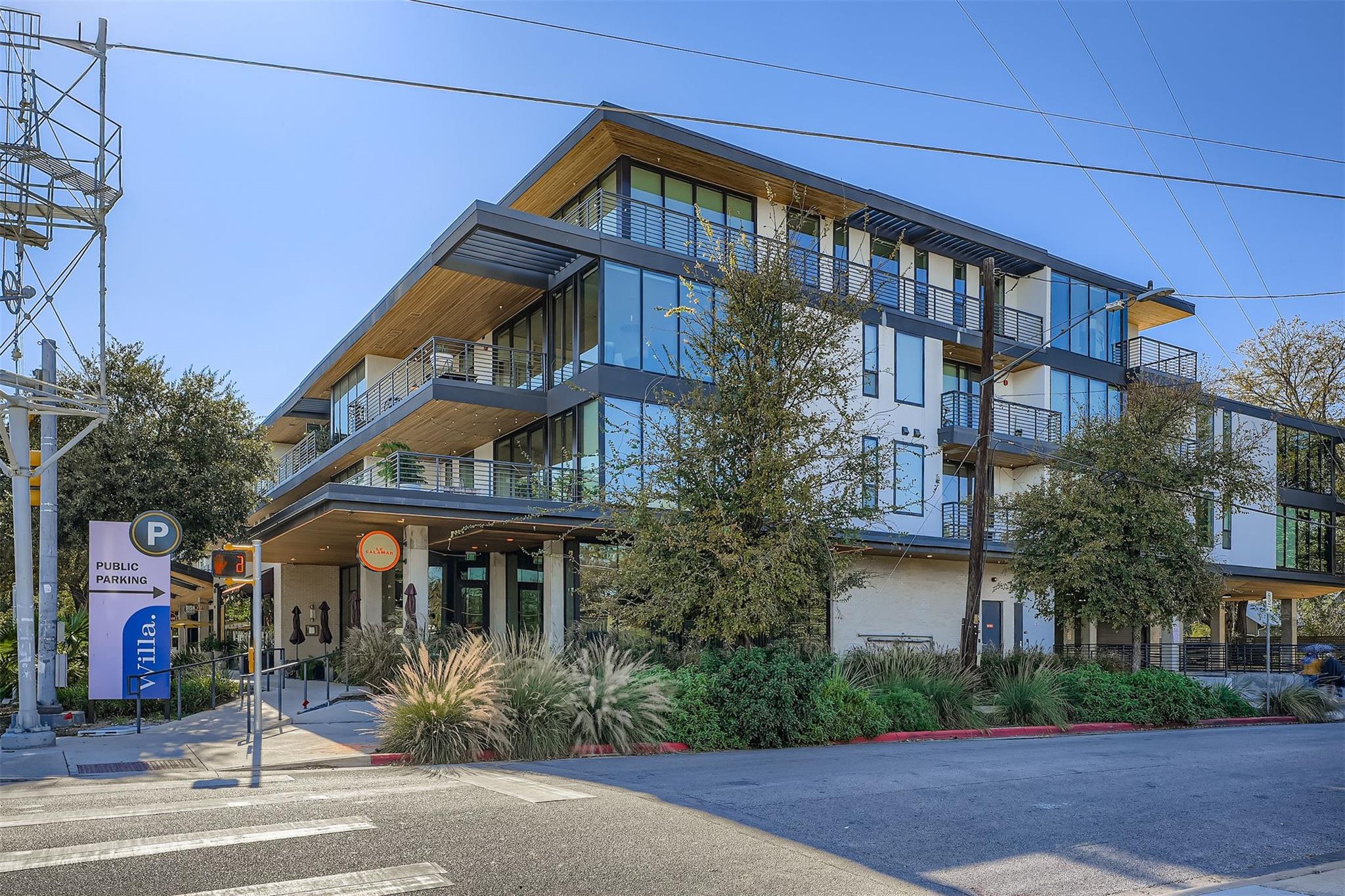 1600 S 1st Street Austin TX 78704