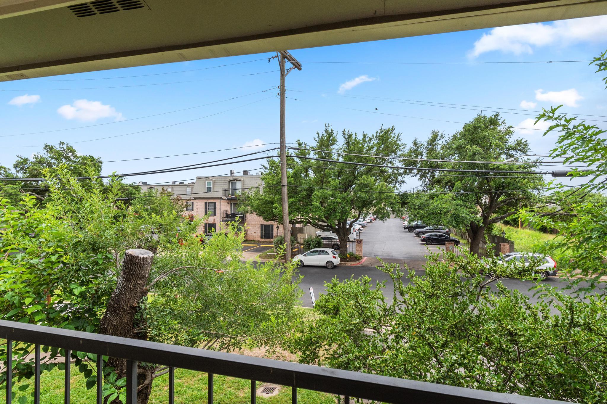 2450 Ashdale Drive Austin TX 78757