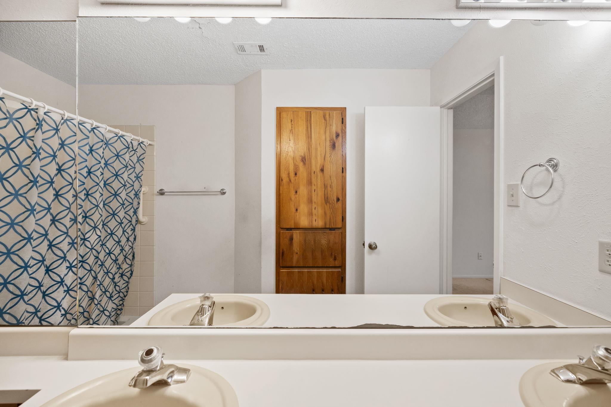 11716 Norwegian Wood Drive Austin TX 78758