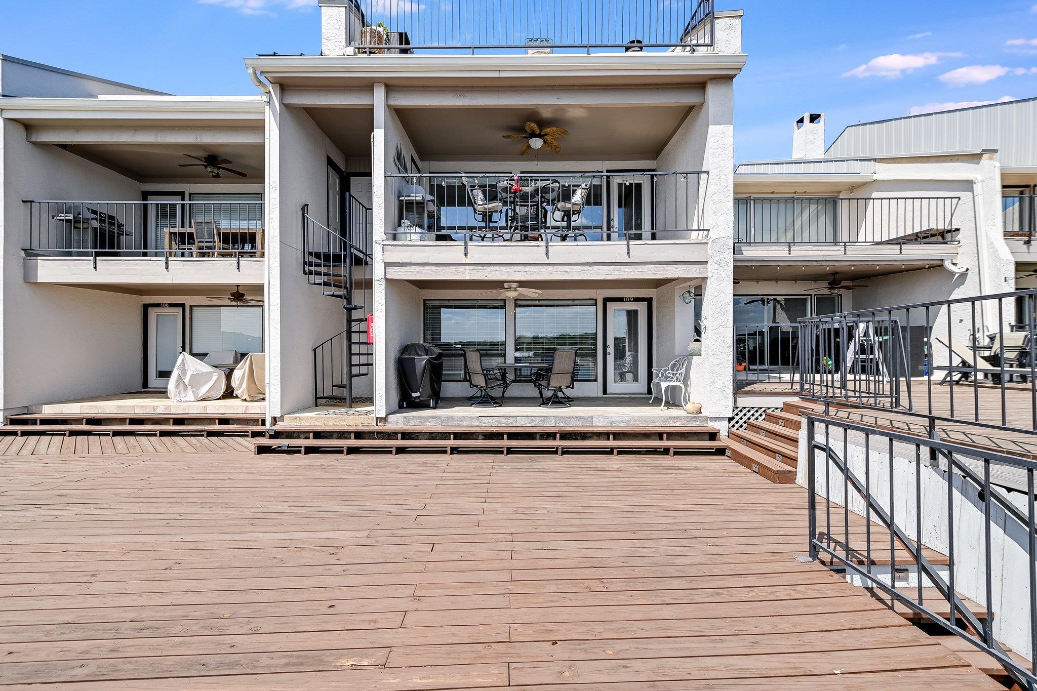 1601 Judy Lynn Drive Spicewood TX 78669