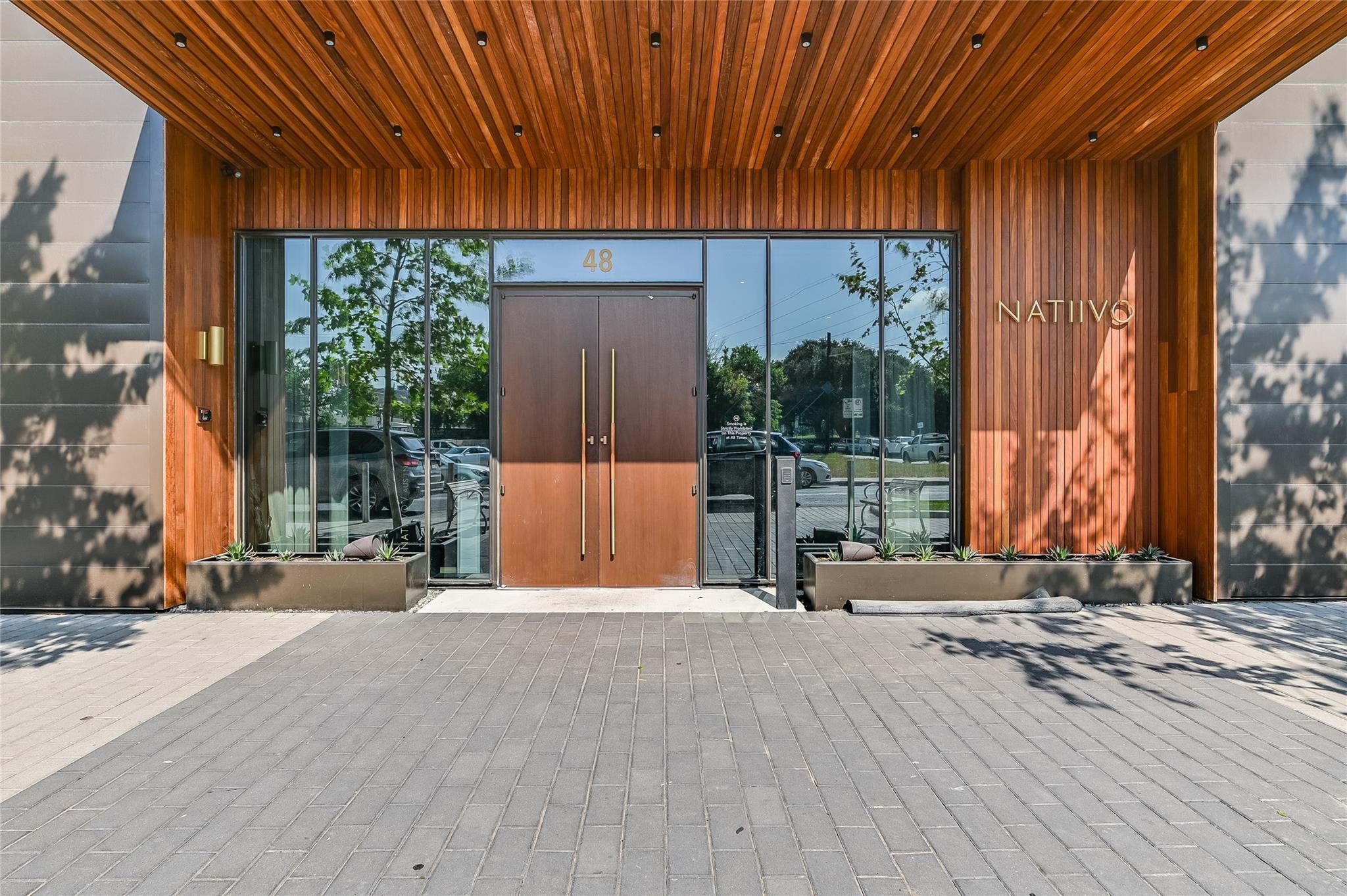 48 East Avenue Austin TX 78701
