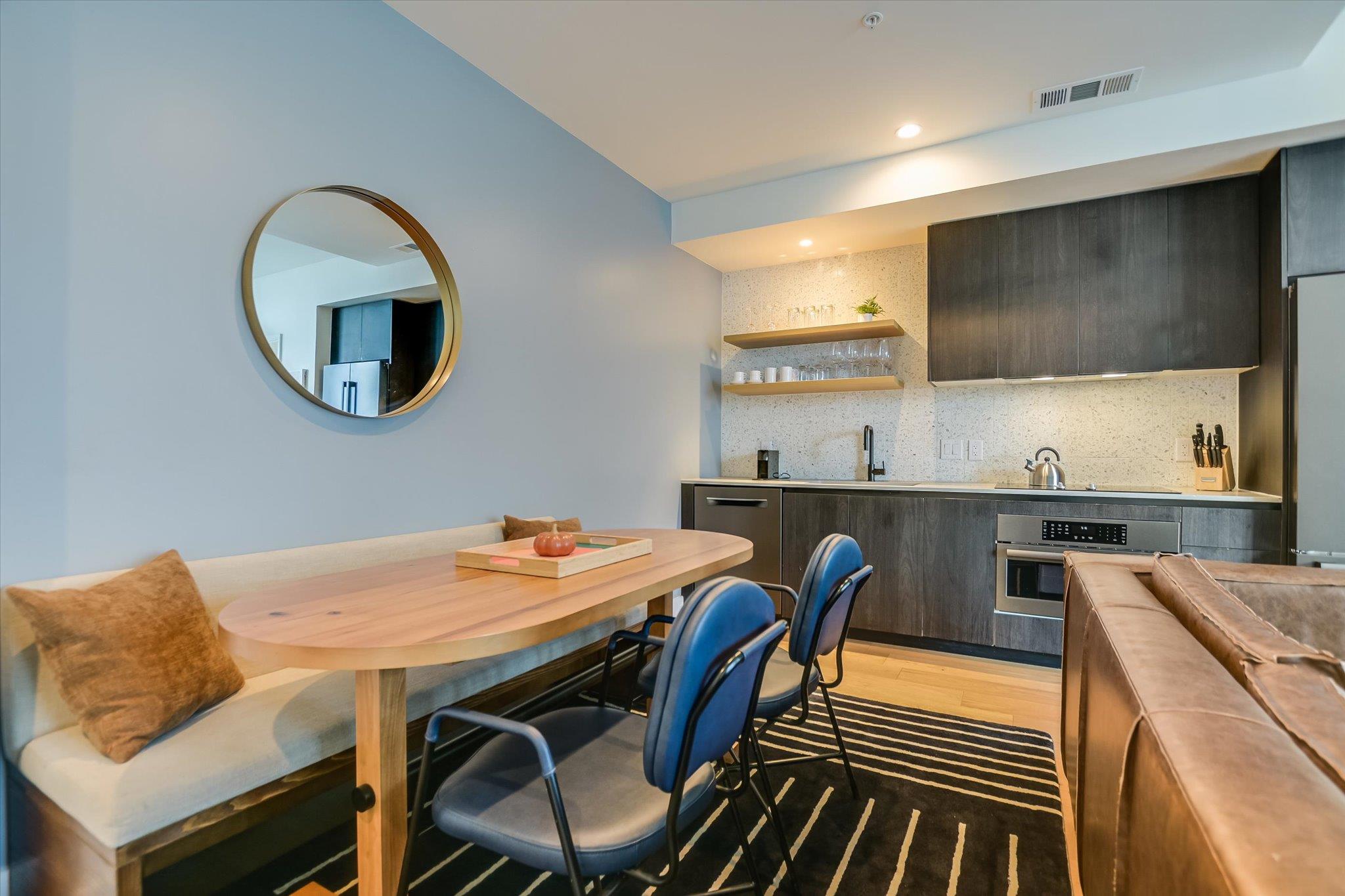 48 East Avenue Austin TX 78701