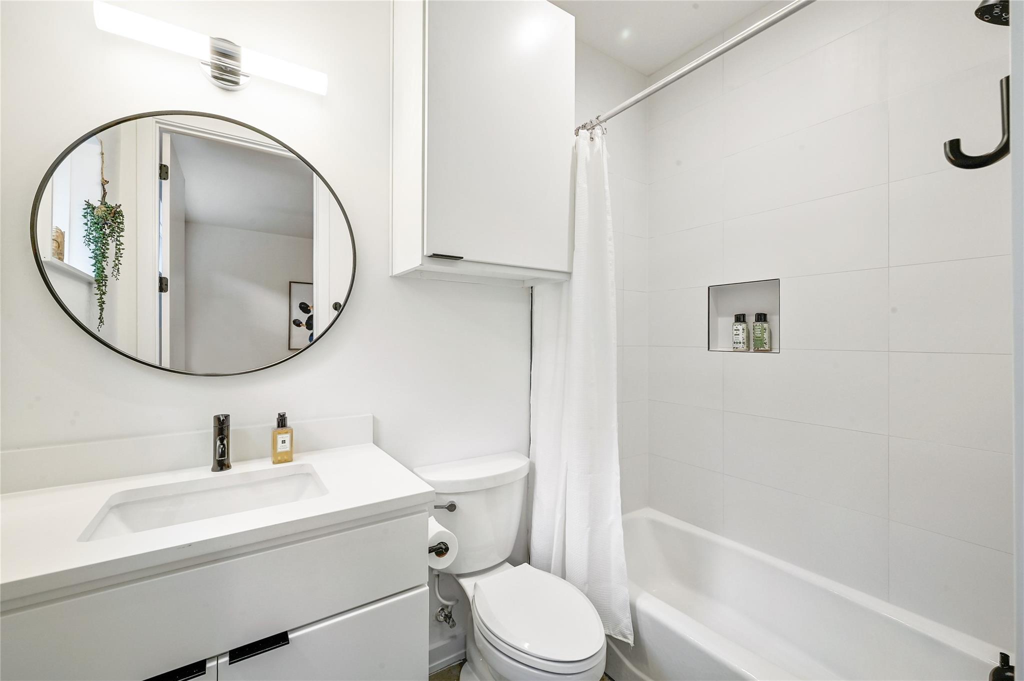 410 W Alpine Road Austin TX 78704