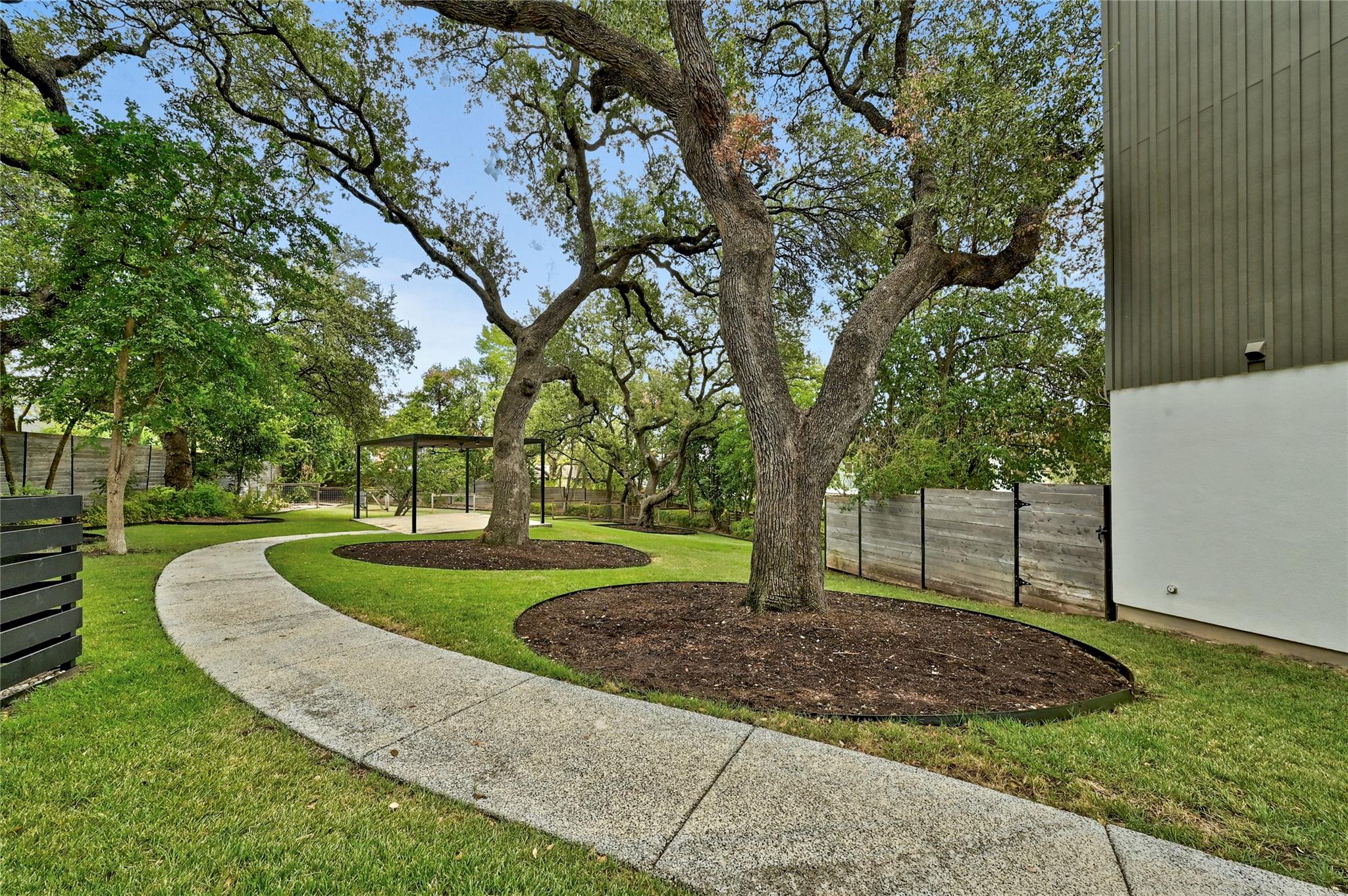 410 W Alpine Road Austin TX 78704