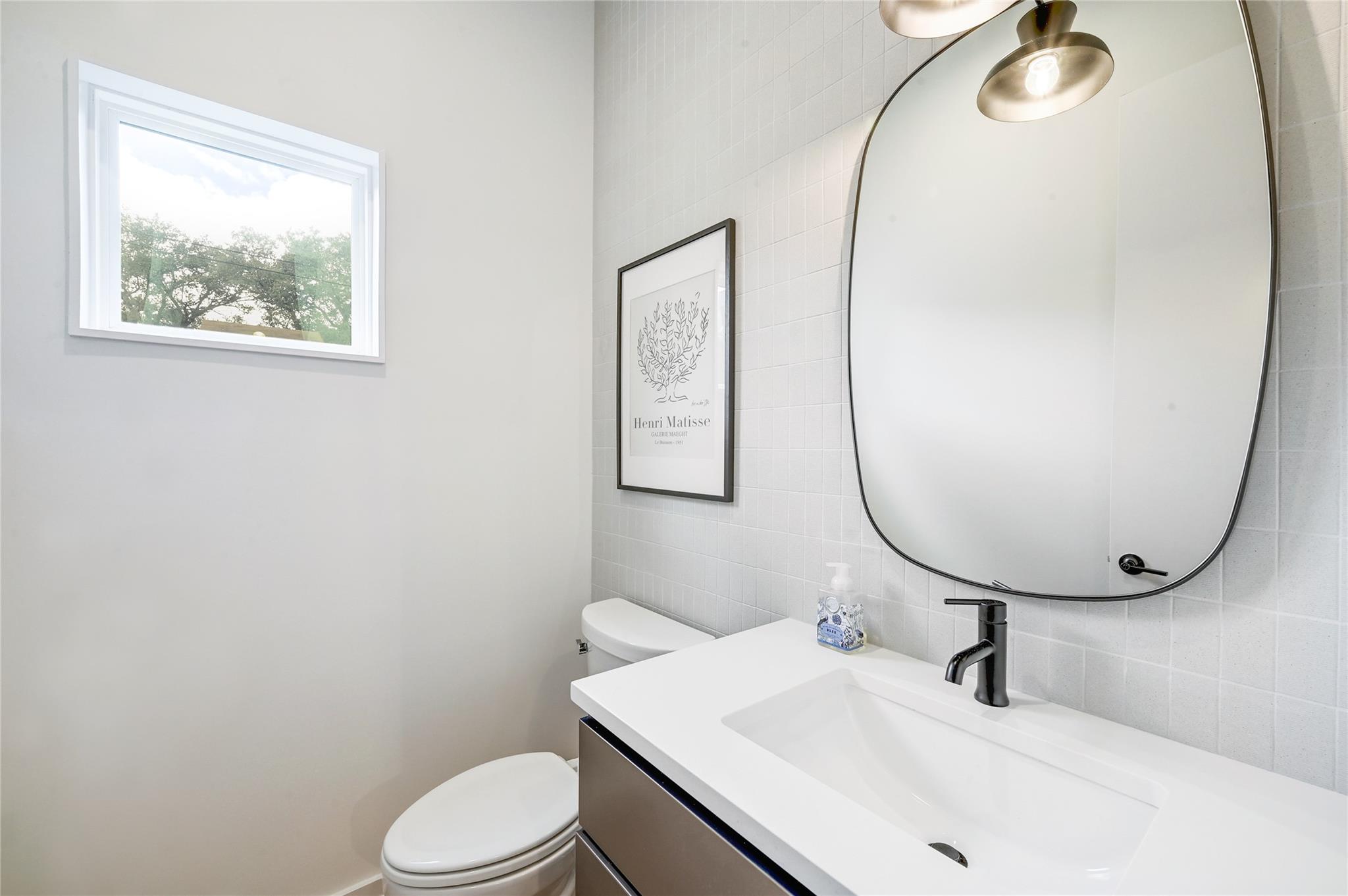 410 W Alpine Road Austin TX 78704
