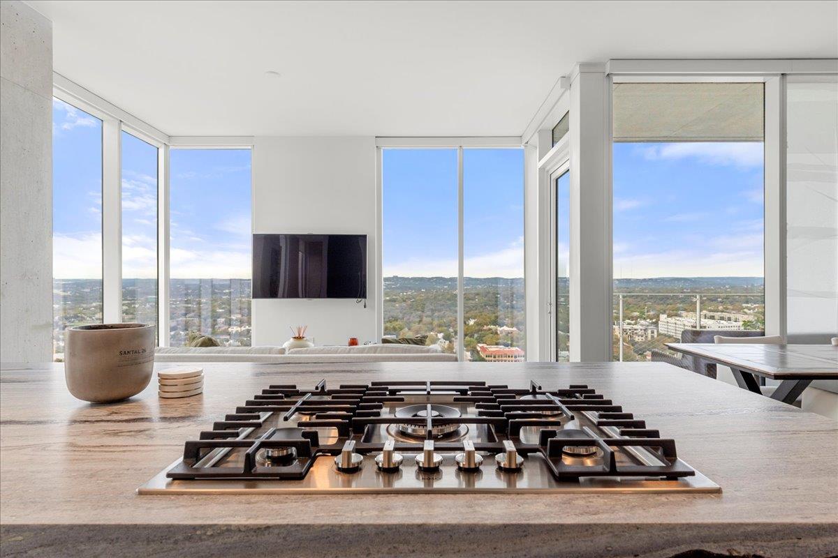 313 W 17th Street Austin TX 78701