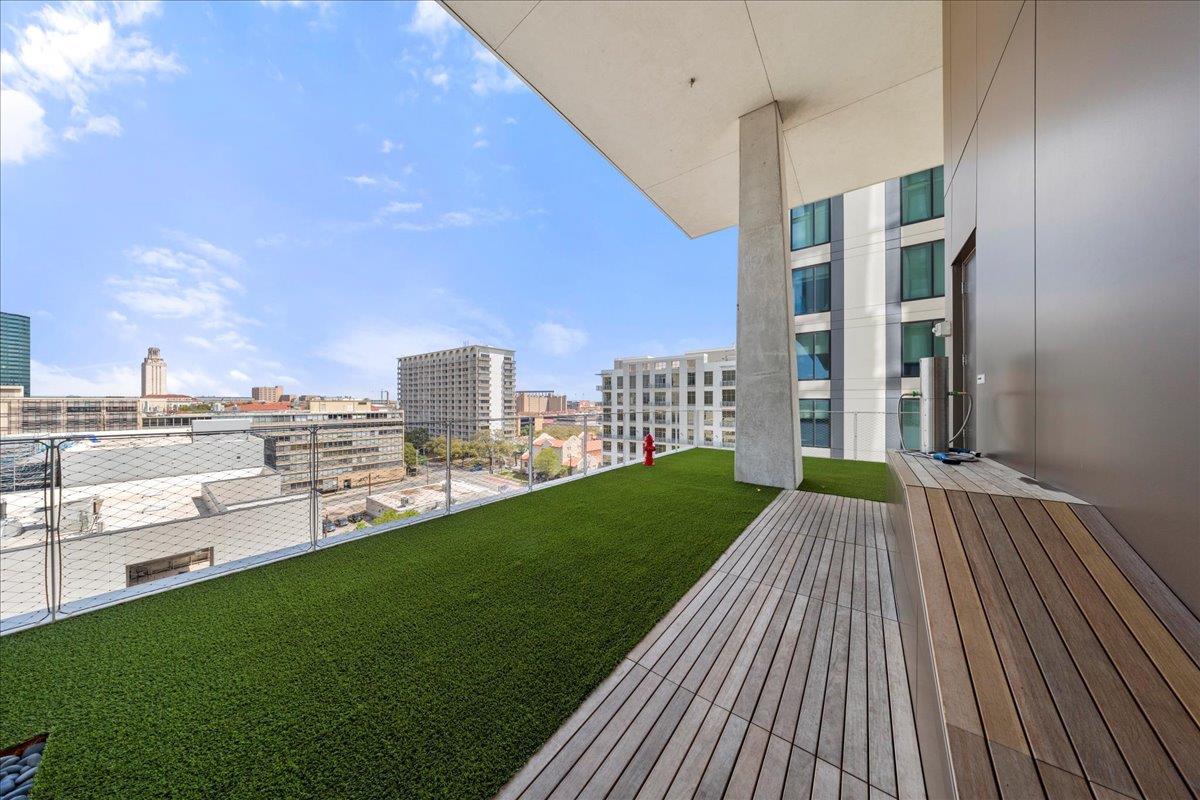 313 W 17th Street Austin TX 78701