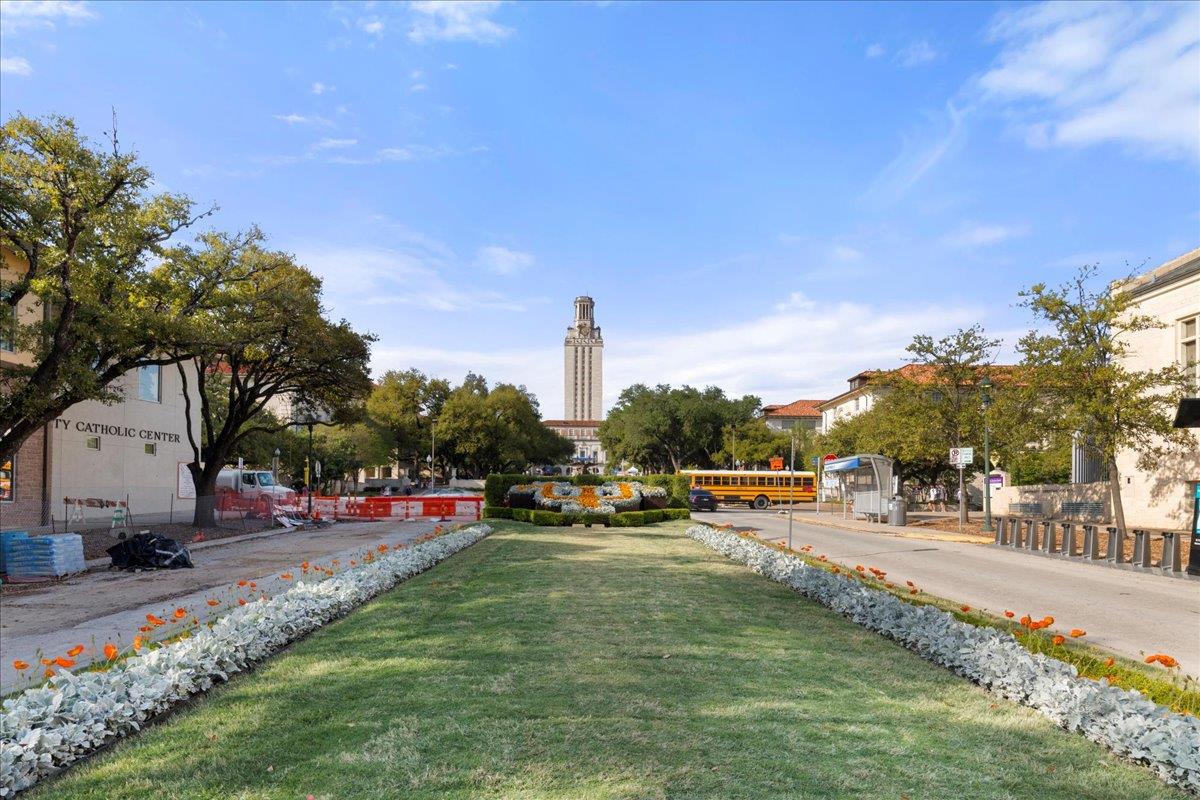 313 W 17th Street Austin TX 78701