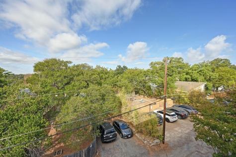 1910 Robbins Place Austin TX 78705