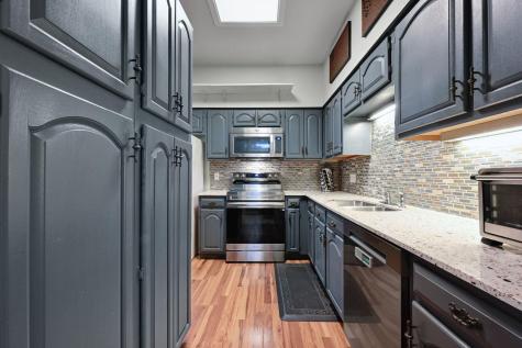 1910 Robbins Place Austin TX 78705