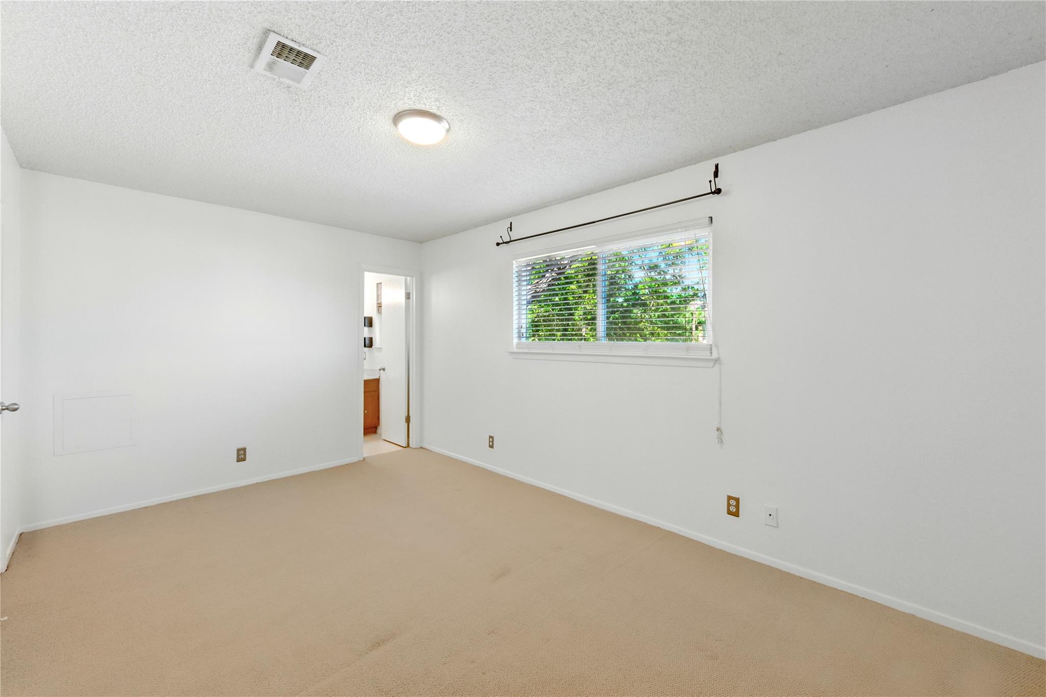 2105 Kirksey Drive Austin TX 78741