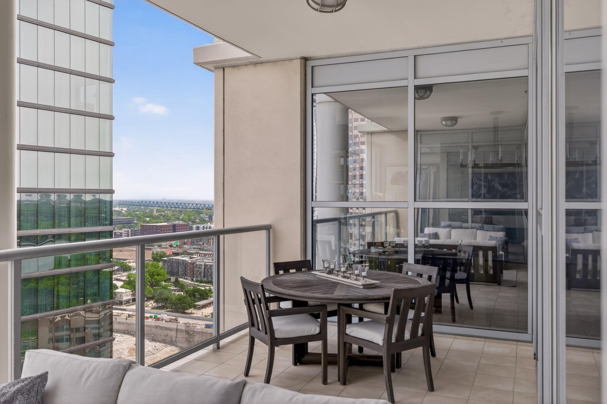 98 San Jacinto Boulevard Austin TX 78701