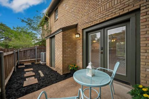 1015 E Yager Lane Austin TX 78753