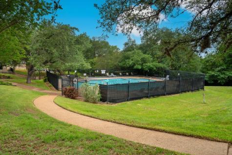 1015 E Yager Lane Austin TX 78753